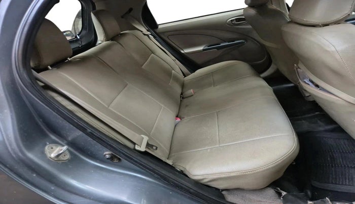 2016 Toyota Etios Liva G, Petrol, Manual, 69,981 km, interior