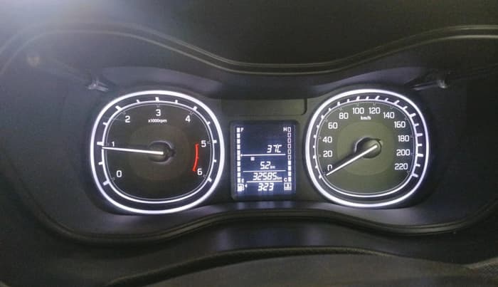 2020 Maruti Vitara Brezza ZDI, Diesel, Manual, 32,585 km, interior