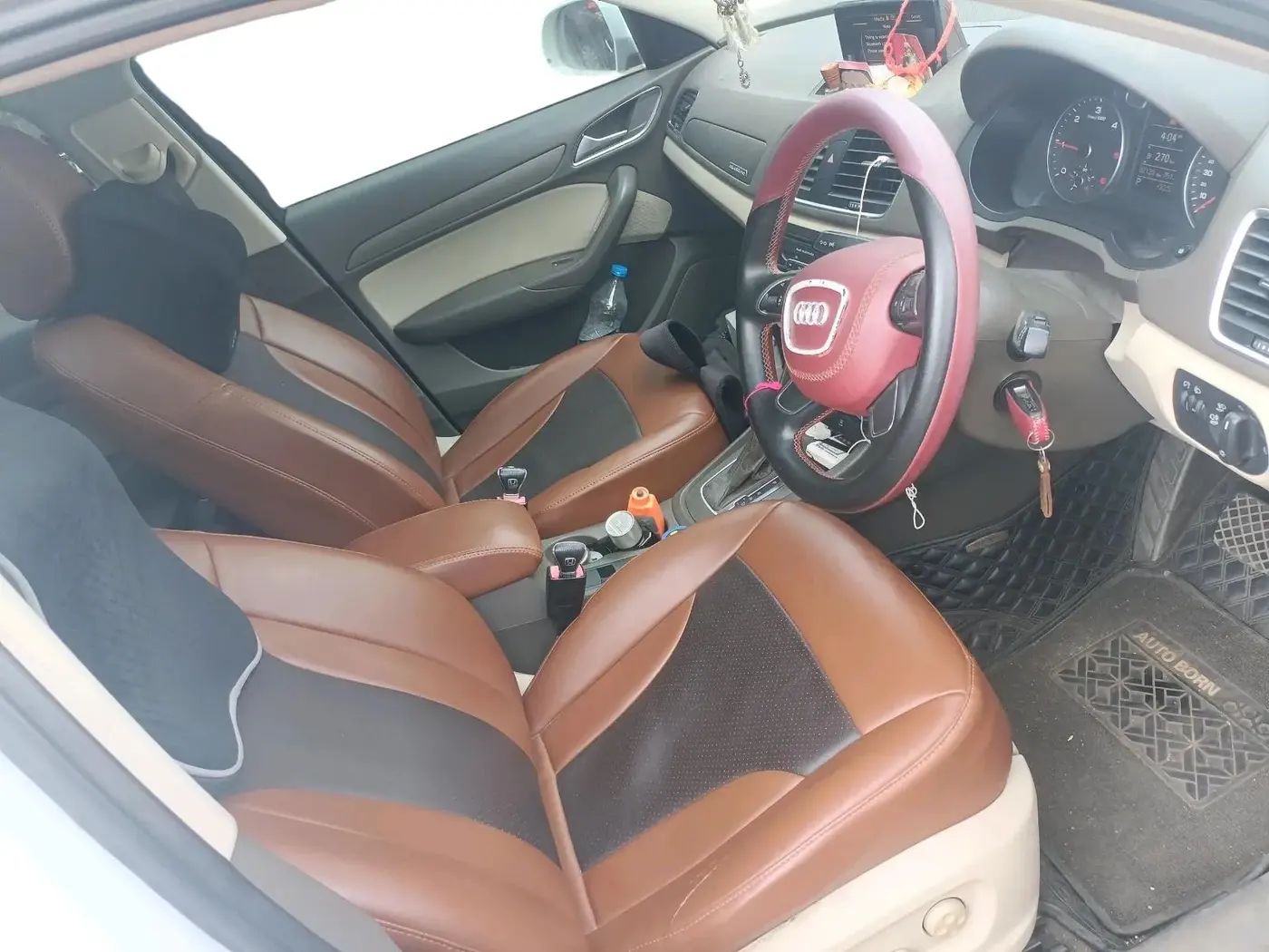 2014 Audi Q3 2.0 TDI QUATTRO, Diesel, Automatic, 93,000 km, interior