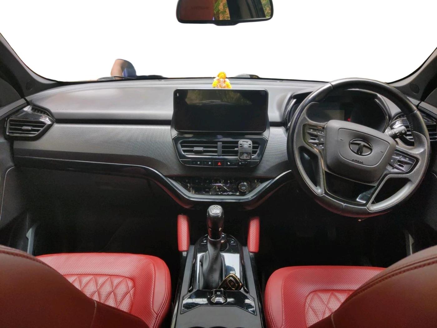 2023 Tata Harrier XZA + O 2.0L RED DARK EDITION 5 STR, Diesel, Automatic, 56,668 km, interior