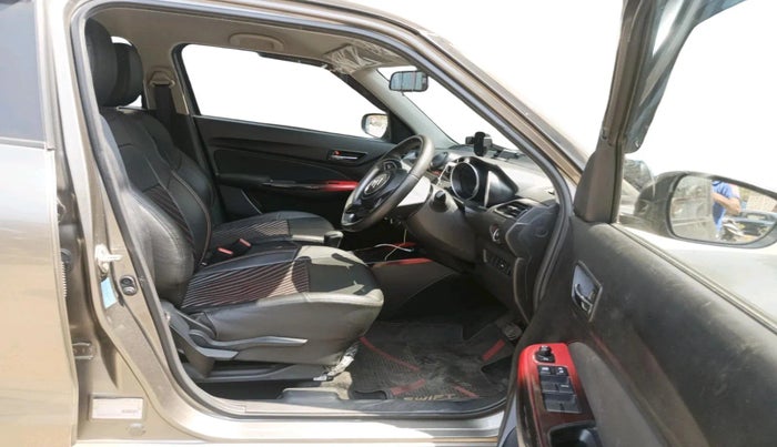 2018 Maruti Swift ZXI AMT, Petrol, Automatic, 18,359 km, interior
