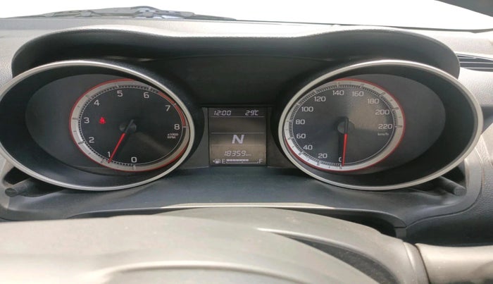 2018 Maruti Swift ZXI AMT, Petrol, Automatic, 18,359 km, interior