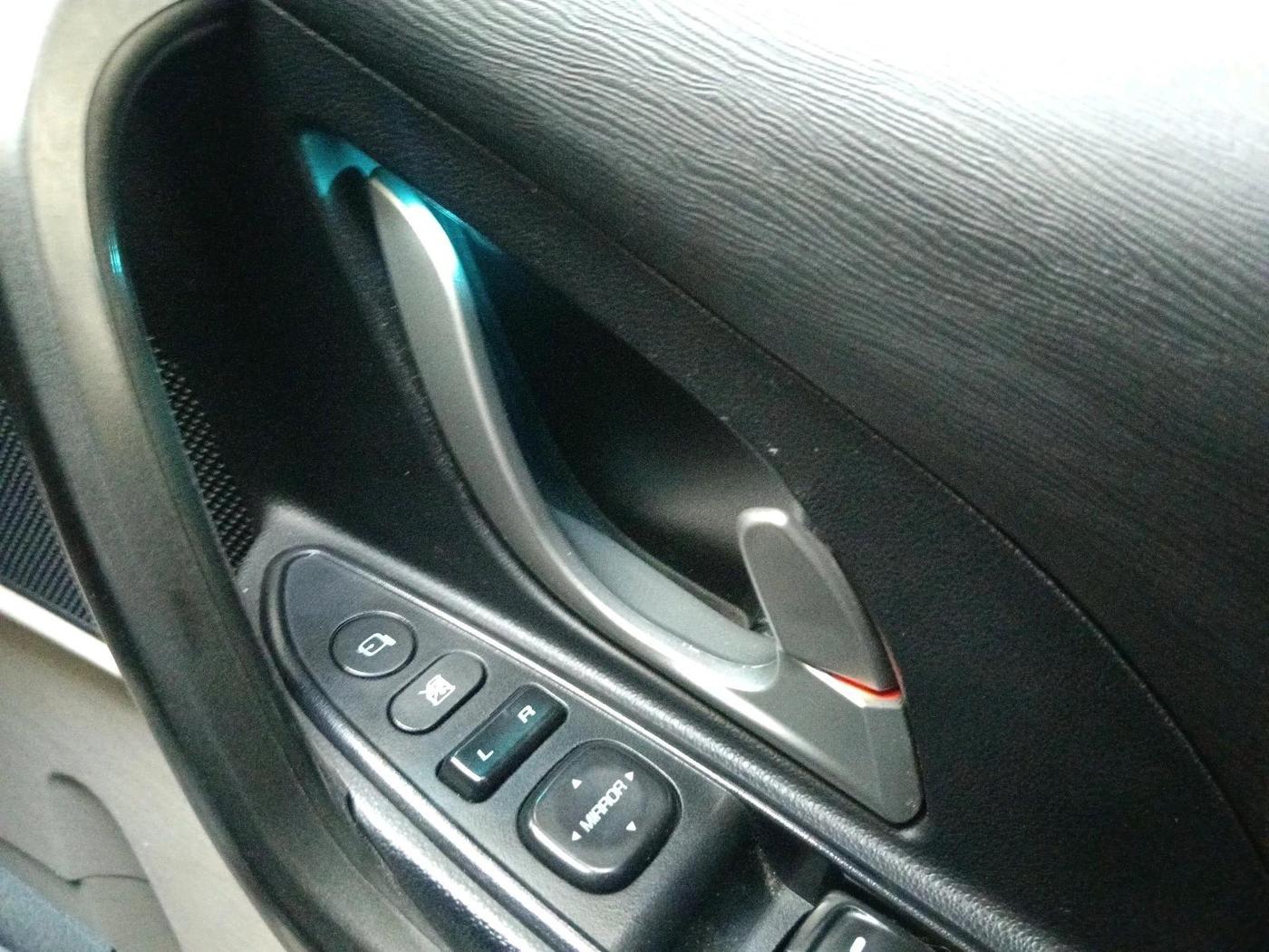 2017 Mahindra XUV500 W10 AT, Diesel, Automatic, 1,11,050 km, interior