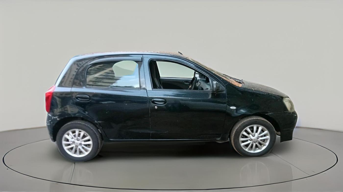 2011 Toyota Etios Liva V, Petrol, Manual, 82,396 km, exterior