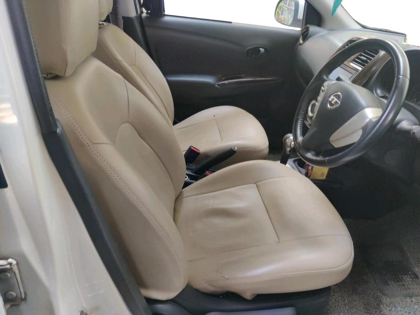 2018 Nissan Sunny XV CVT, Petrol, Automatic, 1,11,490 km, interior