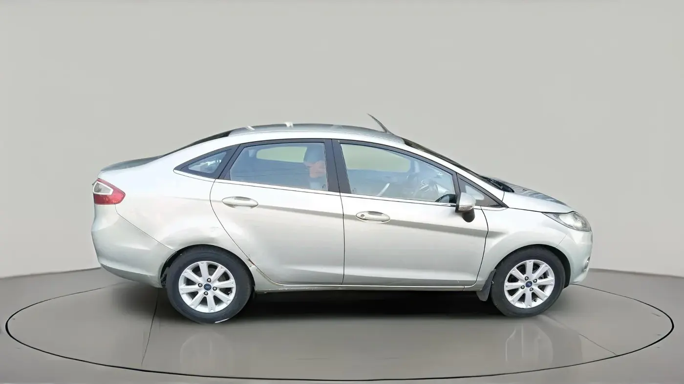 2012 Ford Fiesta TITANIUM DIESEL, Diesel, Manual, 1,04,320 km, exterior