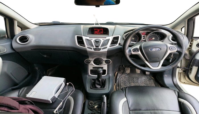 2012 Ford Fiesta TITANIUM DIESEL, Diesel, Manual, 1,04,320 km, interior