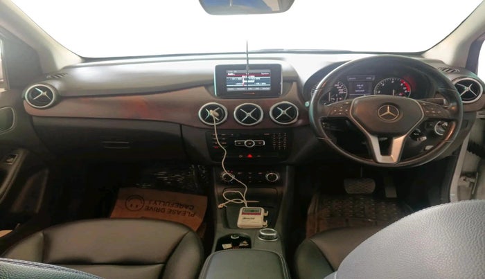2013 Mercedes Benz B Class B180, Diesel, Automatic, 60,000 km, interior