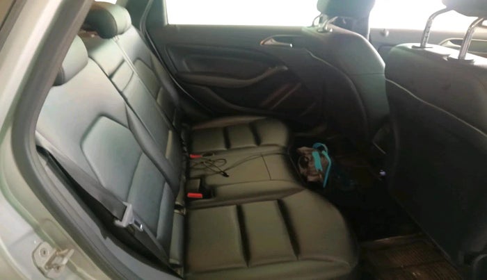 2013 Mercedes Benz B Class B180, Diesel, Automatic, 60,000 km, interior