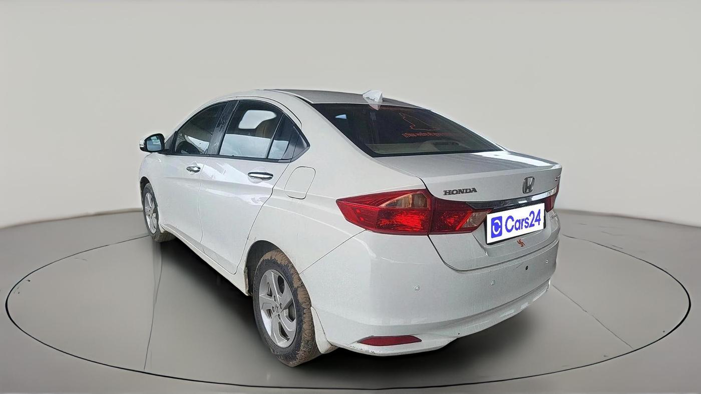 2015 Honda City 1.5L I-VTEC VX CVT, CNG, Automatic, 1,23,419 km, exterior