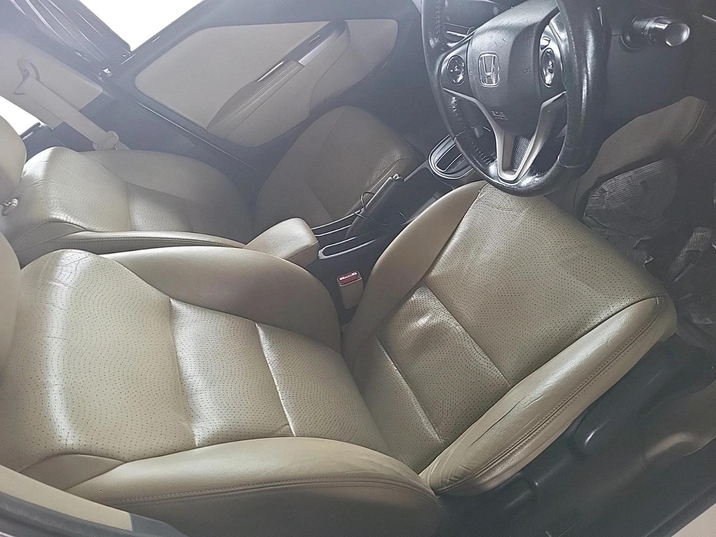 2015 Honda City 1.5L I-VTEC VX CVT, CNG, Automatic, 1,23,419 km, interior