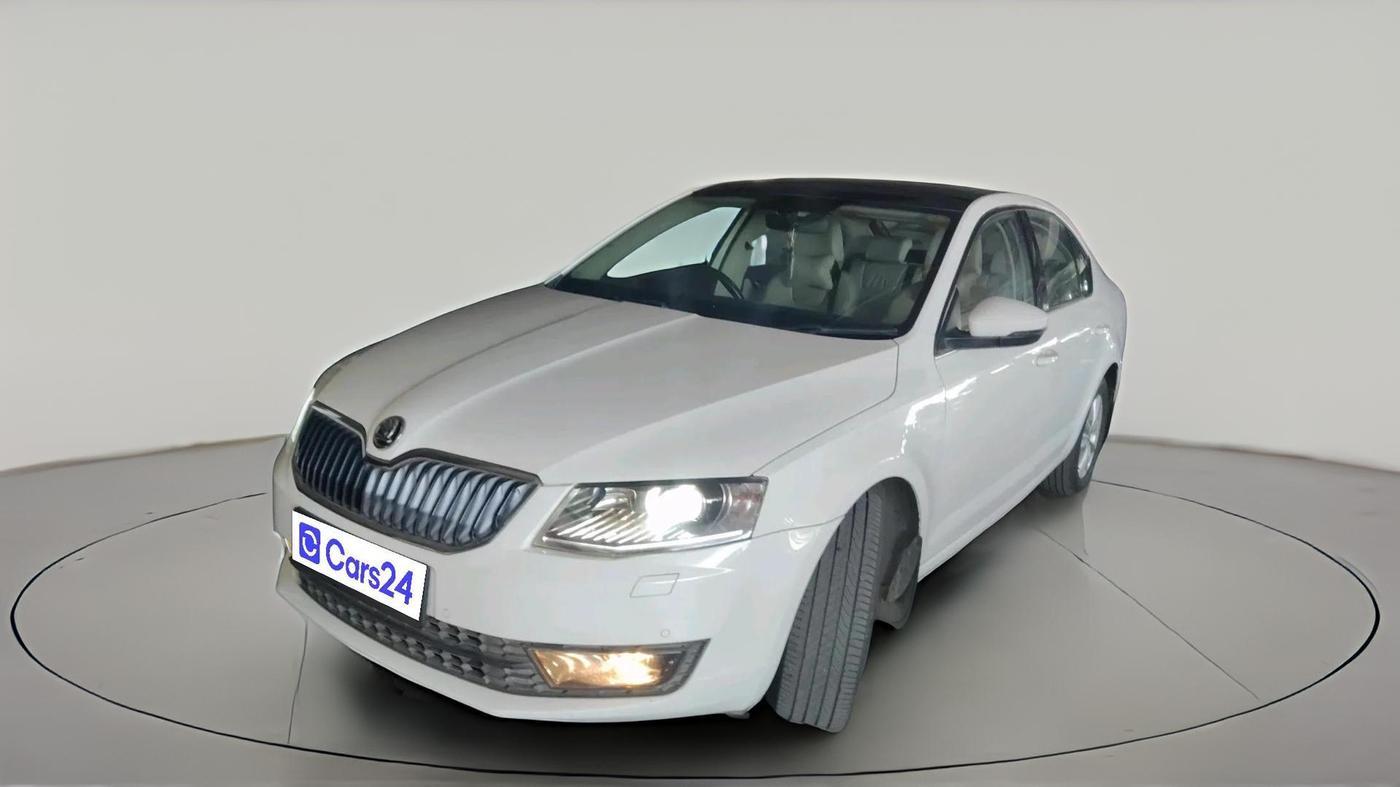 2017 Skoda Octavia STYLE PLUS AT 1.8 TSI, Petrol, Automatic, 57,612 km, exterior