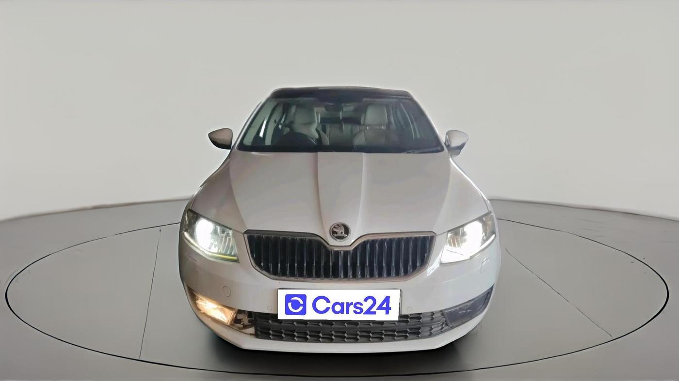 2017 Skoda Octavia STYLE PLUS AT 1.8 TSI, Petrol, Automatic, 57,612 km, exterior