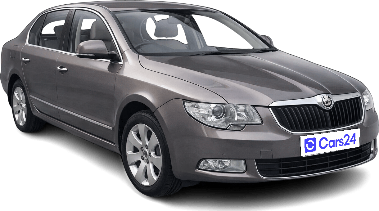 2013 Skoda Superb - Sedan - Petrol - Manual - ₹2.80 lakh