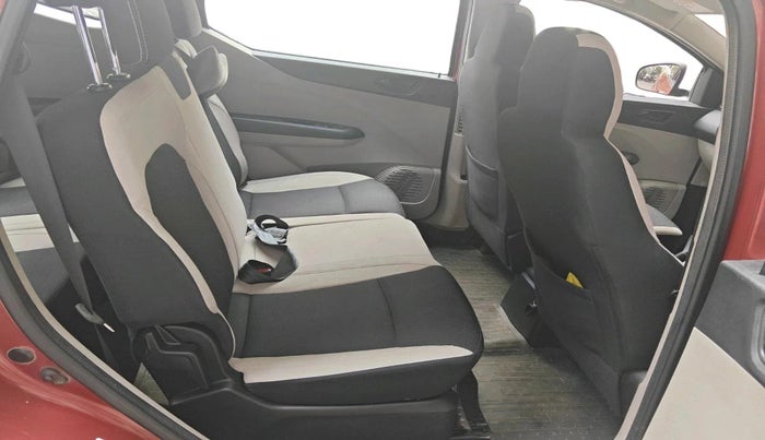 2019 Renault TRIBER RXT, Petrol, Manual, 49,350 km, interior