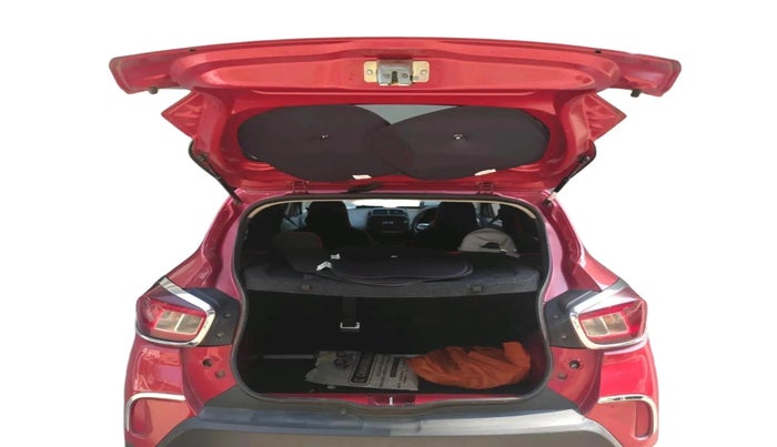 2021 Renault Kwid RXT 1.0 AMT (O), Petrol, Automatic, 62,134 km, exterior