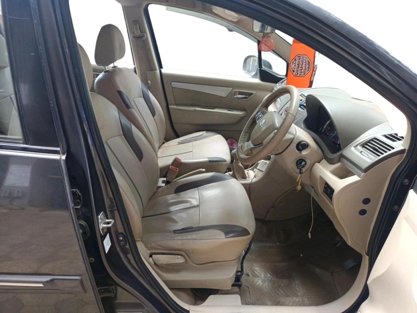 2015 Maruti Ertiga VXI CNG, CNG, Manual, 1,67,581 km, interior