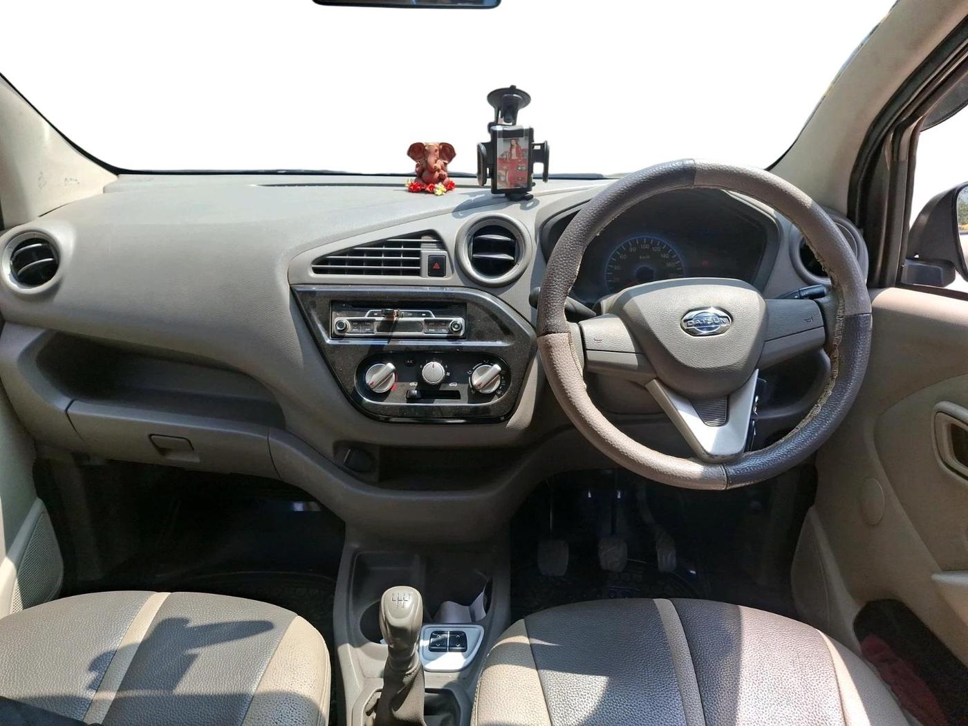 2016 Datsun Redi Go T (O), Petrol, Manual, 58,300 km, interior