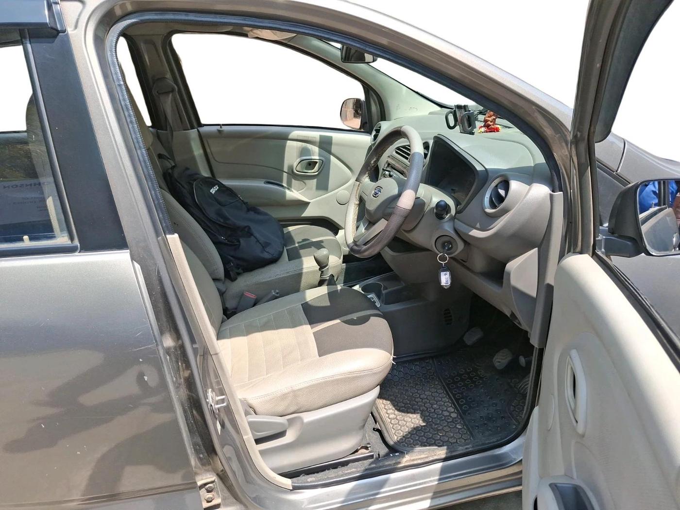 2016 Datsun Redi Go T (O), Petrol, Manual, 58,300 km, interior