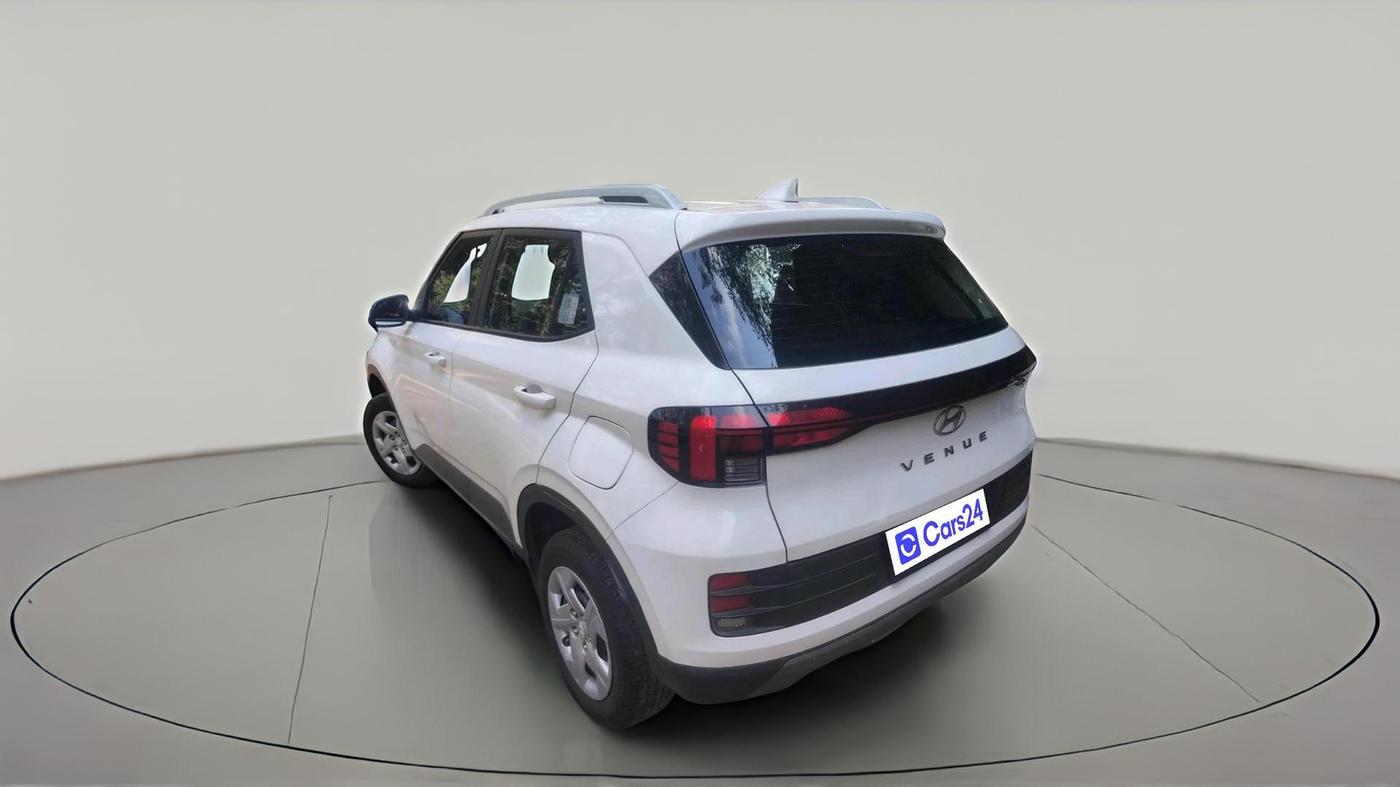 2022 Hyundai VENUE S 1.2, Petrol, Manual, 20,359 km, exterior