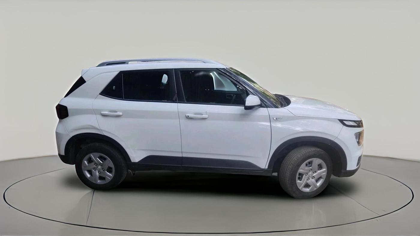 2022 Hyundai VENUE S 1.2, Petrol, Manual, 20,359 km, exterior