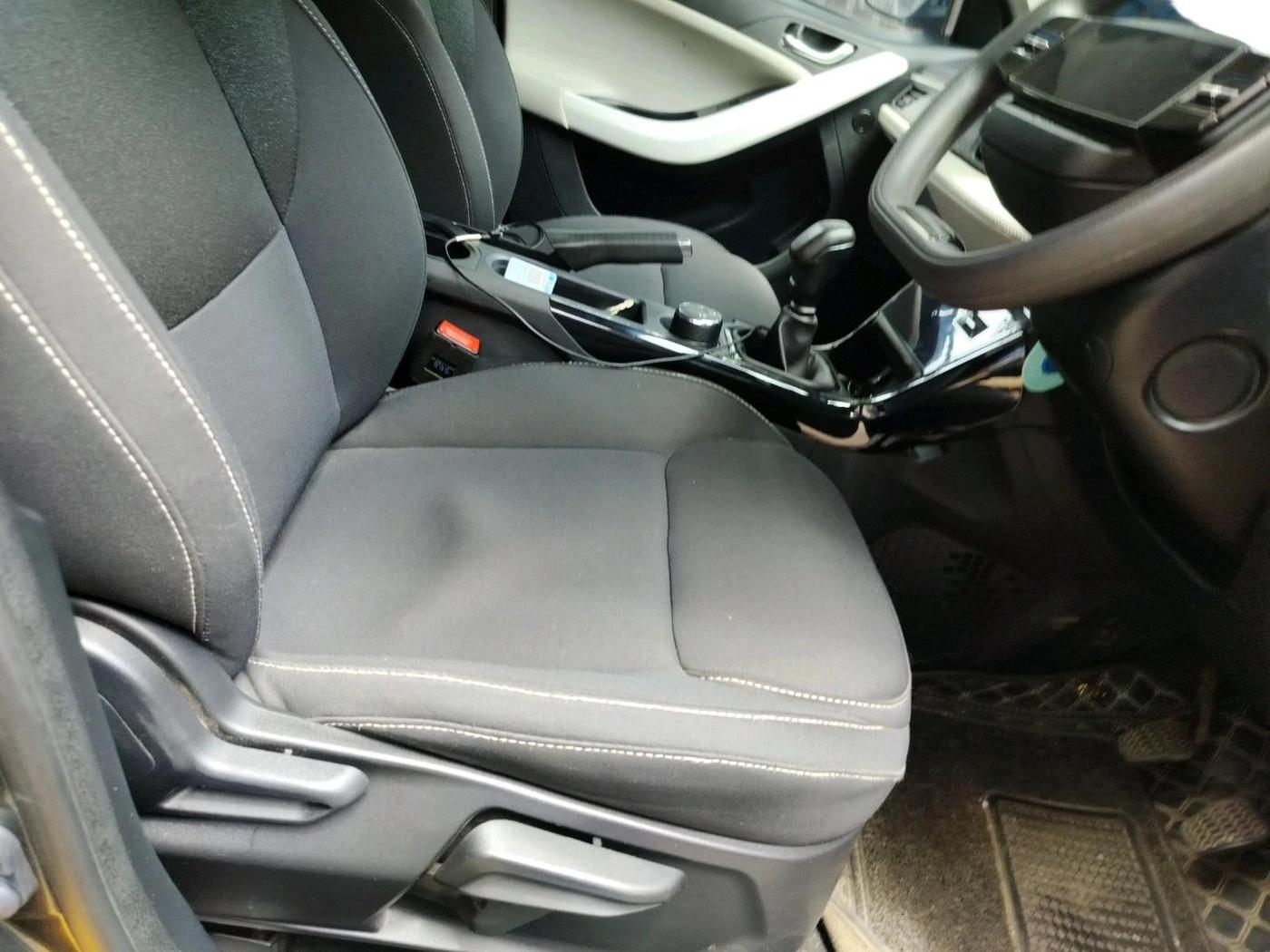 2024 Tata NEXON CREATIVE + 1.2 PETROL, Petrol, Manual, 13,224 km, interior
