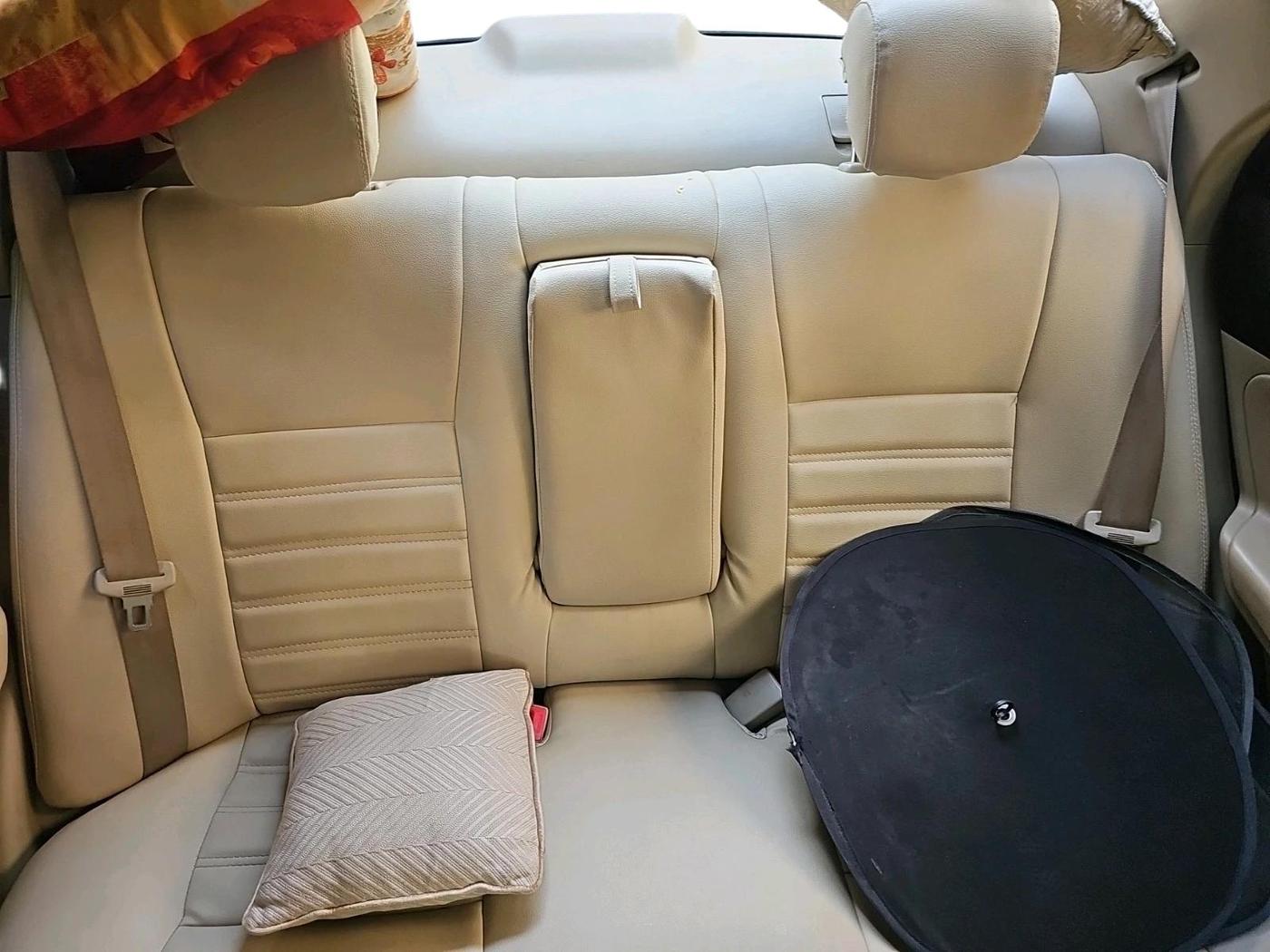 2017 Maruti Dzire VXI, Petrol, Manual, 88,390 km, interior