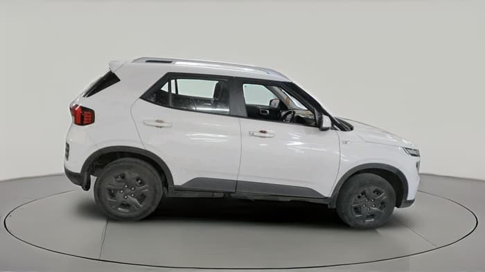 2023 Hyundai VENUE S 1.2, Petrol, Manual, 33,028 km, exterior