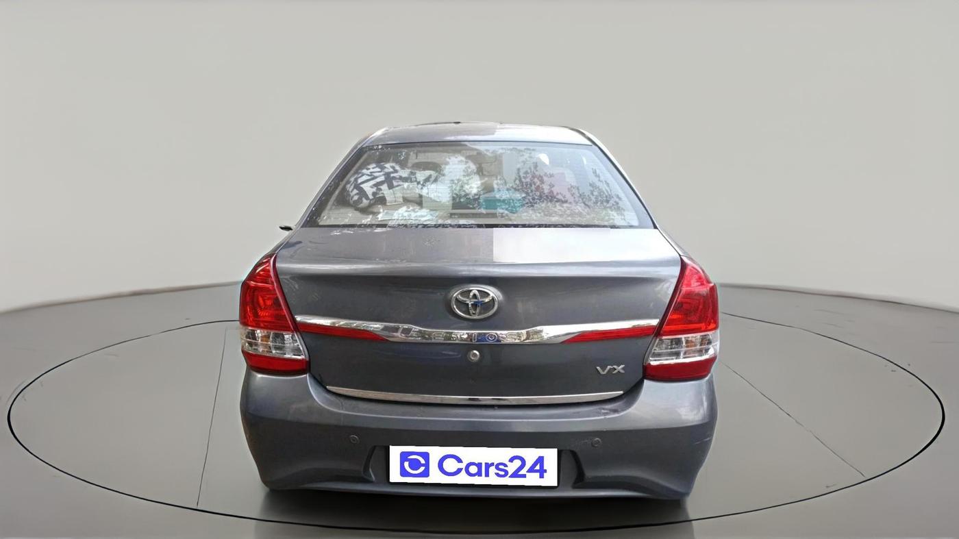 2016 Toyota Etios VX, CNG, Manual, 1,17,363 km, exterior
