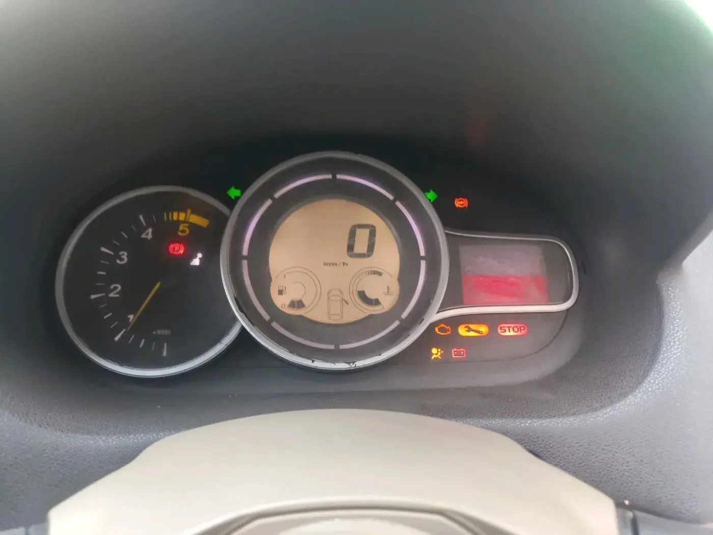 2012 Renault Fluence 1.5 E4, Diesel, Manual, 80,001 km, interior