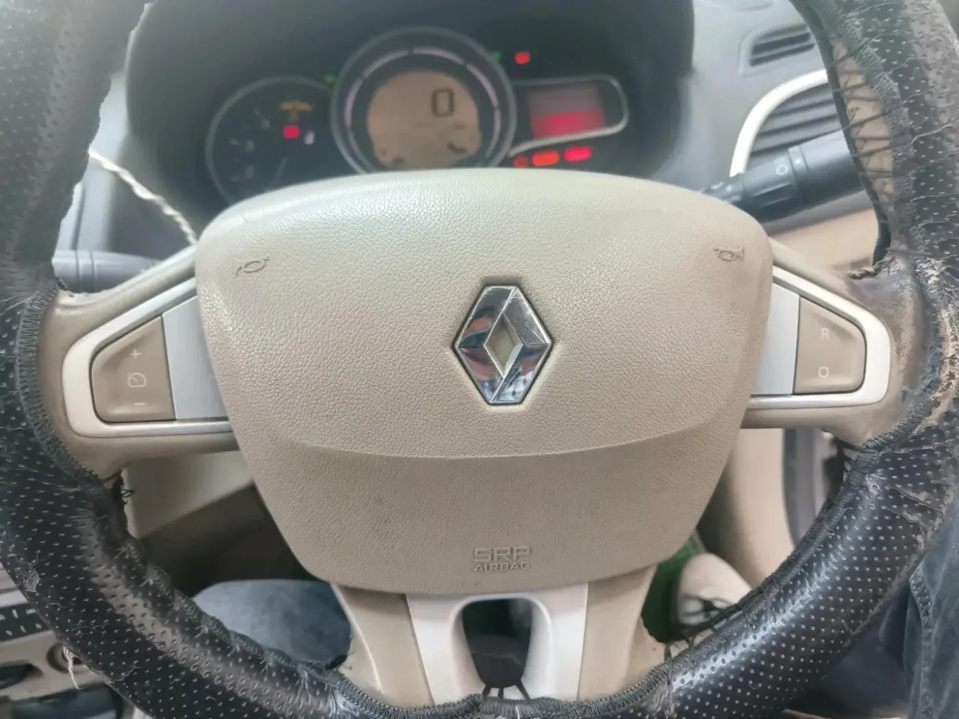 2012 Renault Fluence 1.5 E4, Diesel, Manual, 80,001 km, interior