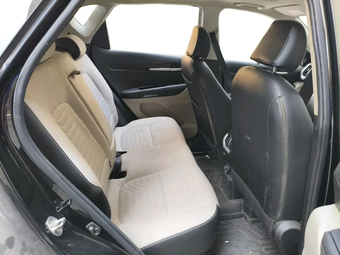 2021 KIA SONET HTX 1.0 IMT, Petrol, Manual, 49,043 km, interior