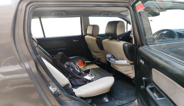 2013 Maruti Wagon R 1.0 LXI CNG, CNG, Manual, 81,078 km, interior