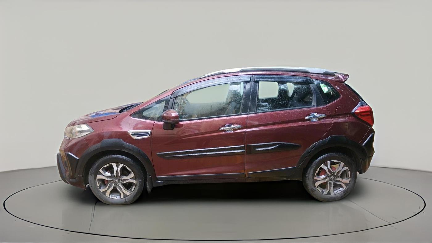 2018 Honda WR-V 1.5L I-DTEC VX MT, Diesel, Manual, 84,498 km, exterior