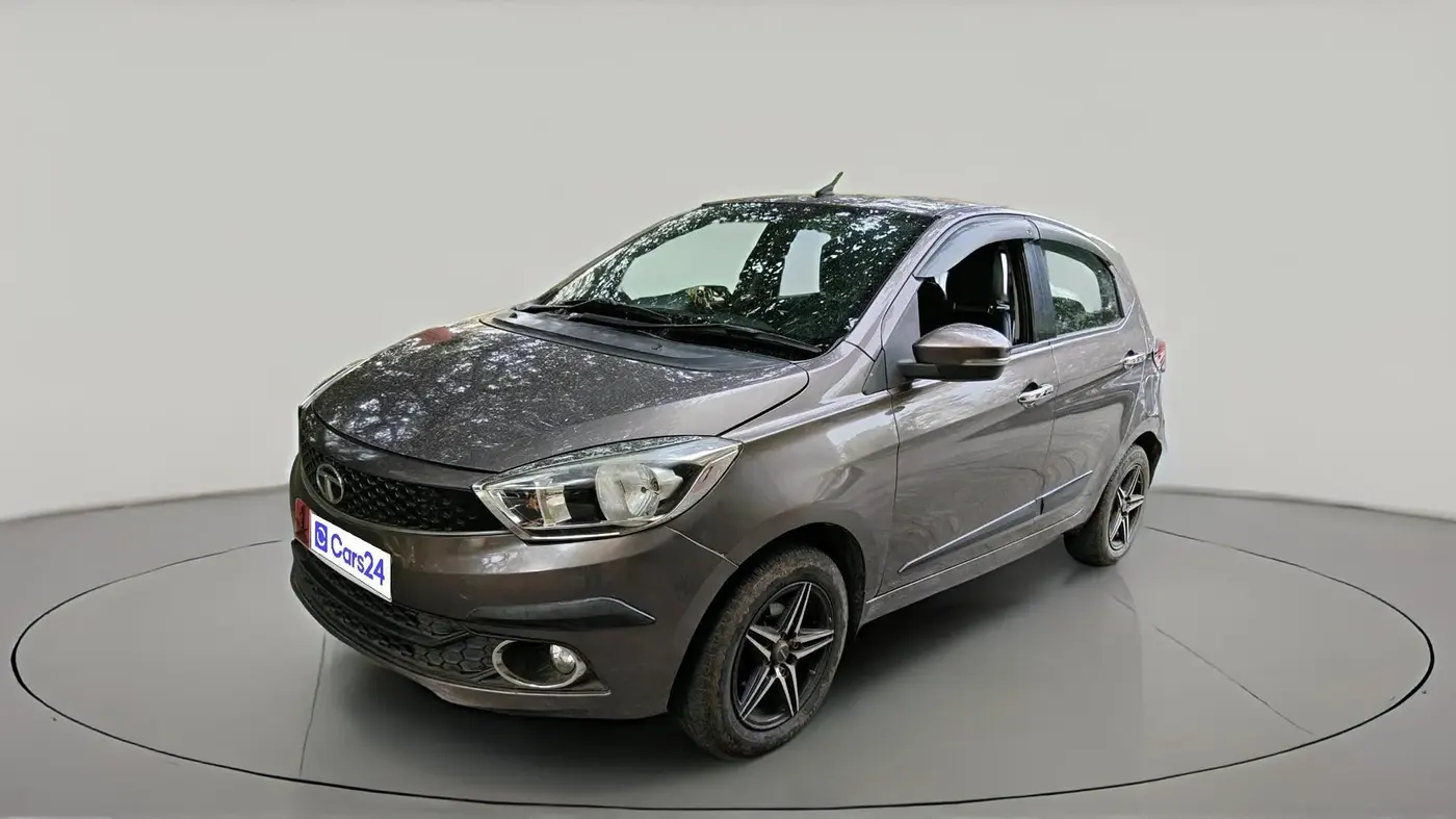 2016 Tata Tiago XZ PETROL, Petrol, Manual, 94,178 km, exterior