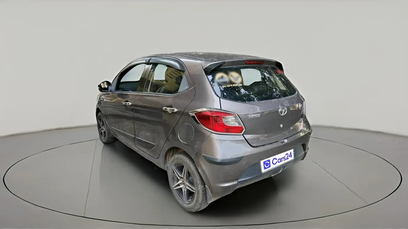 2016 Tata Tiago XZ PETROL, Petrol, Manual, 94,178 km, exterior