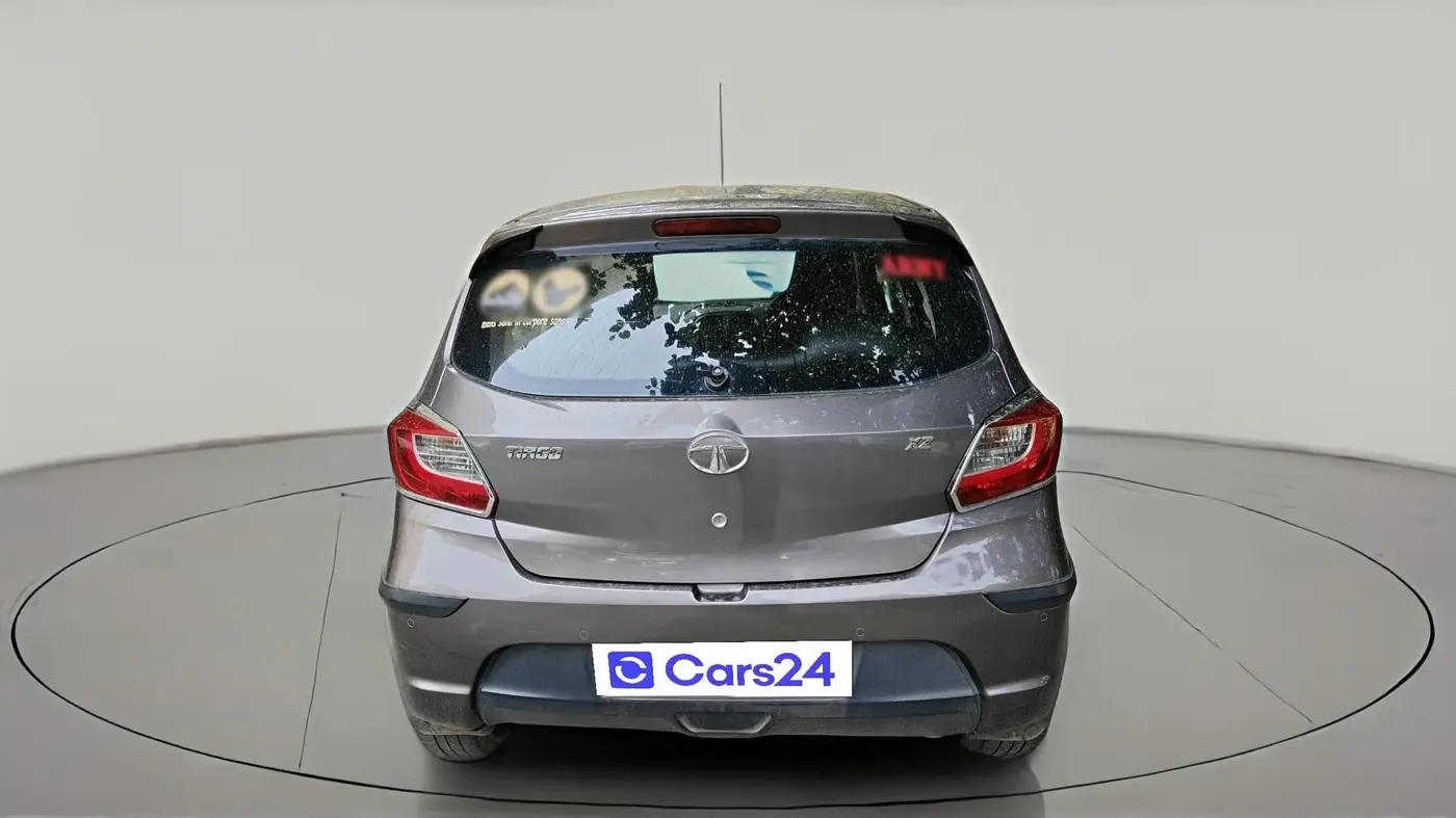 2016 Tata Tiago XZ PETROL, Petrol, Manual, 94,178 km, exterior