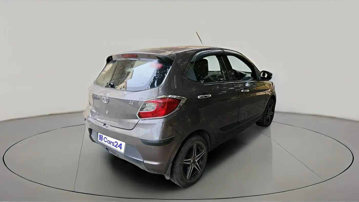 2016 Tata Tiago XZ PETROL, Petrol, Manual, 94,178 km, exterior