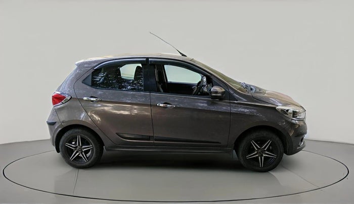 2016 Tata Tiago XZ PETROL, Petrol, Manual, 94,178 km, exterior