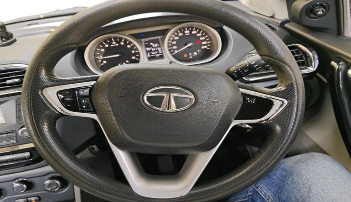 2016 Tata Tiago XZ PETROL, Petrol, Manual, 94,178 km, interior