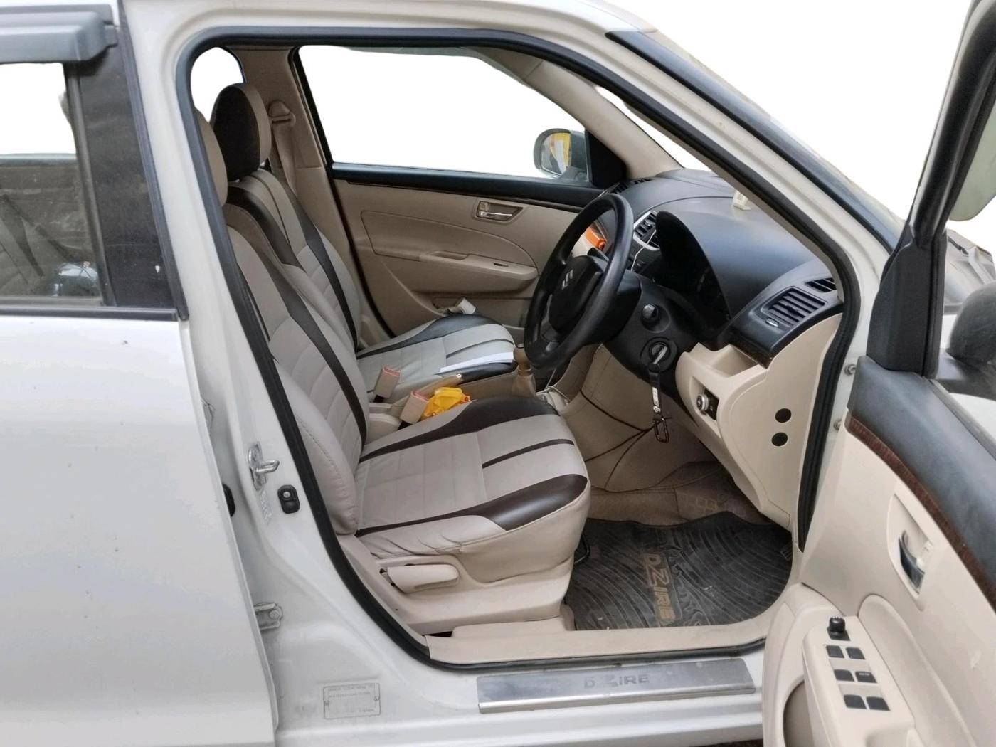 2012 Maruti Swift Dzire VXI, CNG, Manual, 1,10,900 km, interior