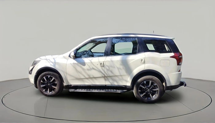 2018 Mahindra XUV500 W11 AT, Diesel, Automatic, 51,405 km, exterior