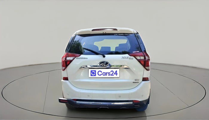 2018 Mahindra XUV500 W11 AT, Diesel, Automatic, 51,405 km, exterior