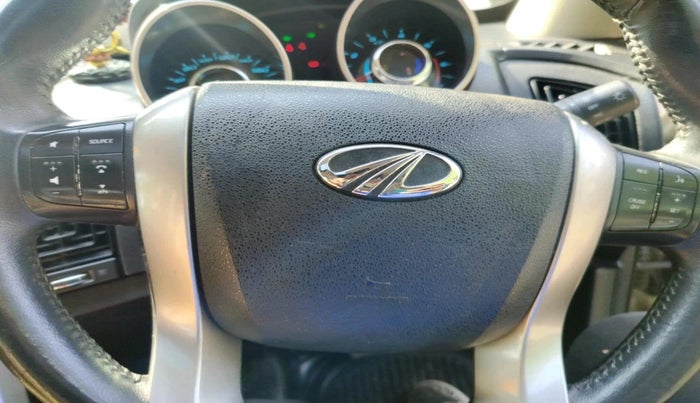 2018 Mahindra XUV500 W11 AT, Diesel, Automatic, 51,405 km, interior