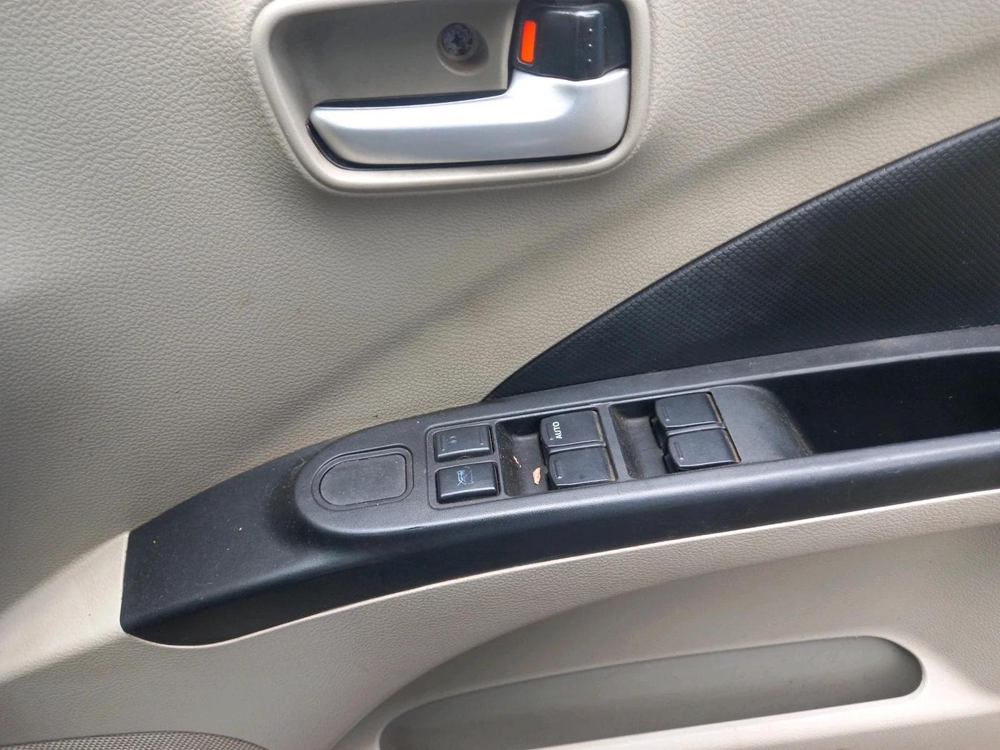 2017 Maruti Celerio VXI CNG, CNG, Manual, 83,147 km, interior
