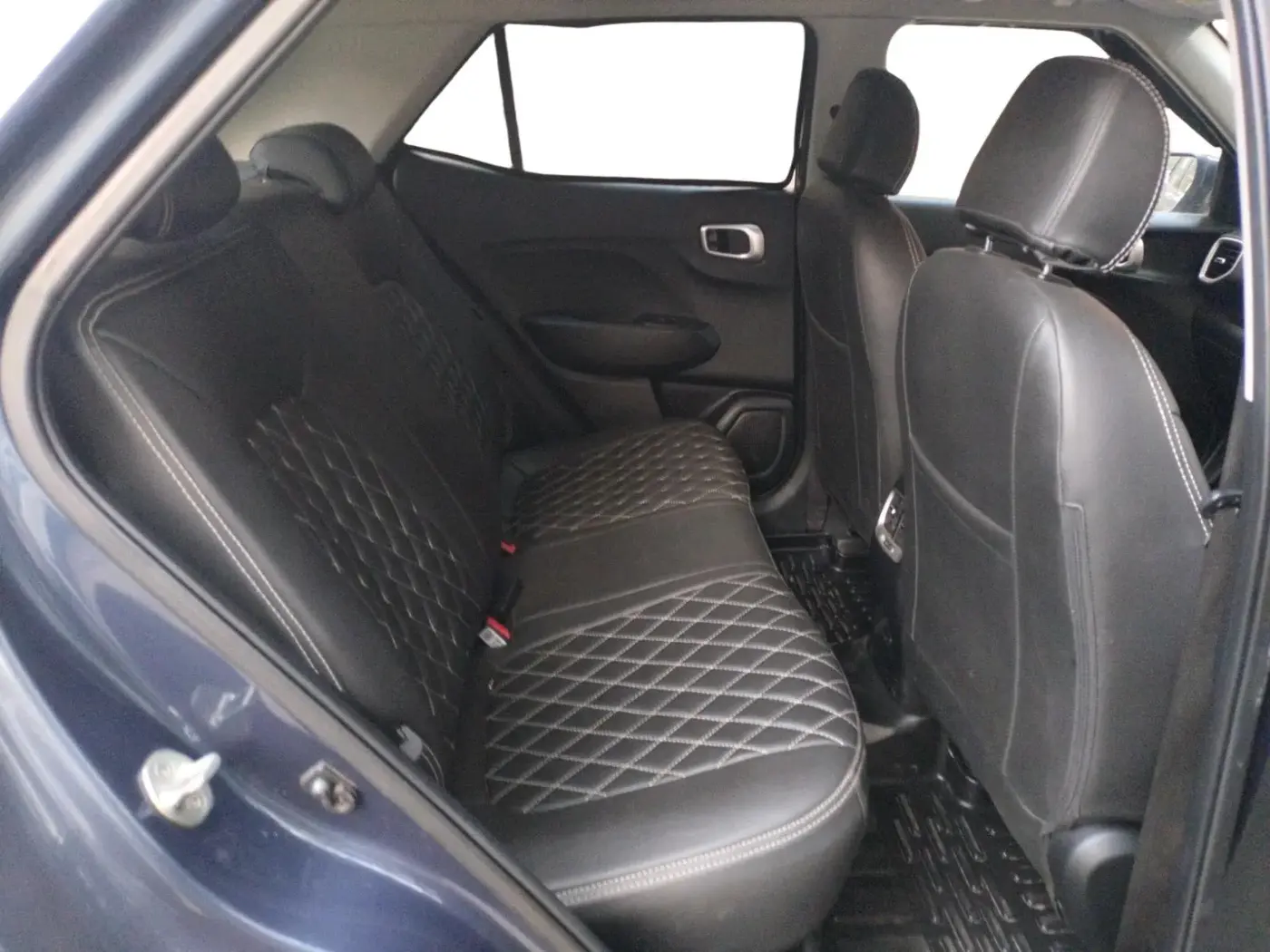 2021 Hyundai VENUE SX PLUS 1.0 TURBO DCT, Petrol, Automatic, 34,804 km, interior