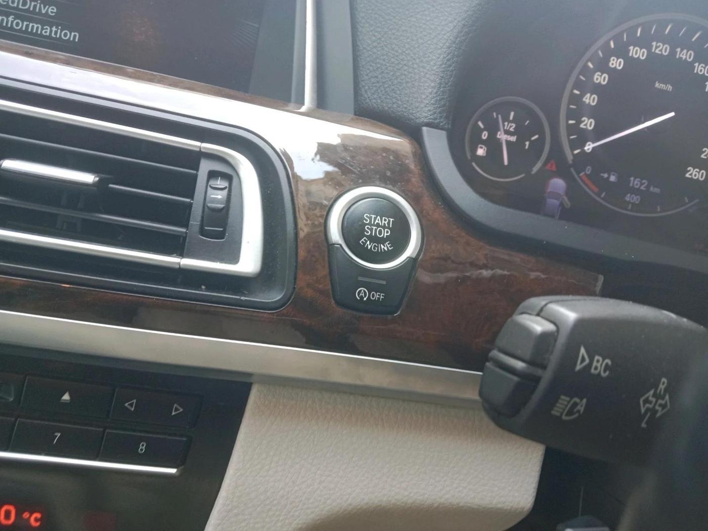 2013 BMW 7 Series 730L D, Diesel, Automatic, 48,509 km, interior