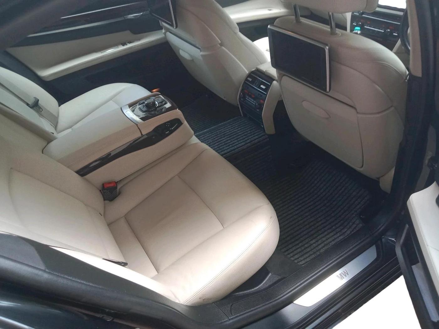 2013 BMW 7 Series 730L D, Diesel, Automatic, 48,509 km, interior