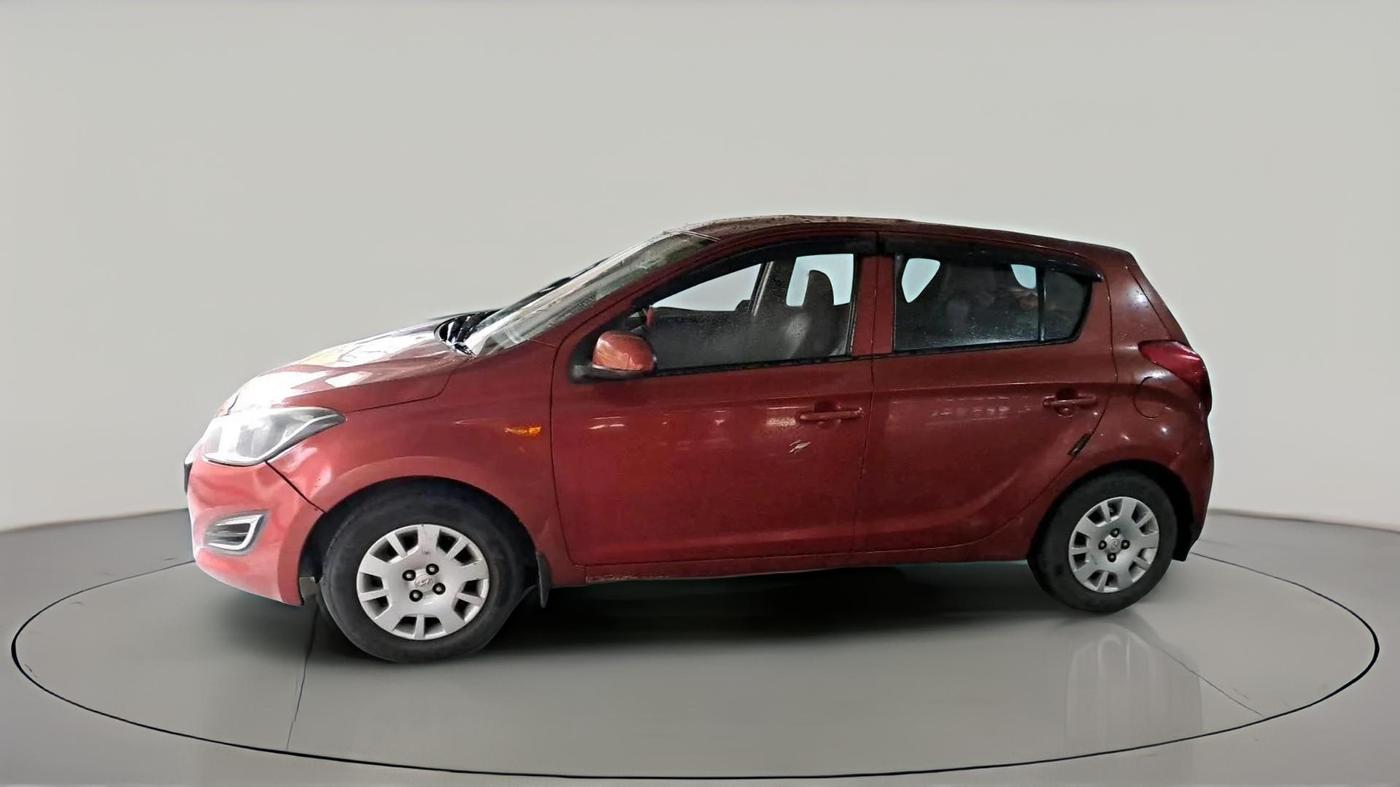 2012 Hyundai i20 MAGNA 1.2, CNG, Manual, 1,34,289 km, exterior