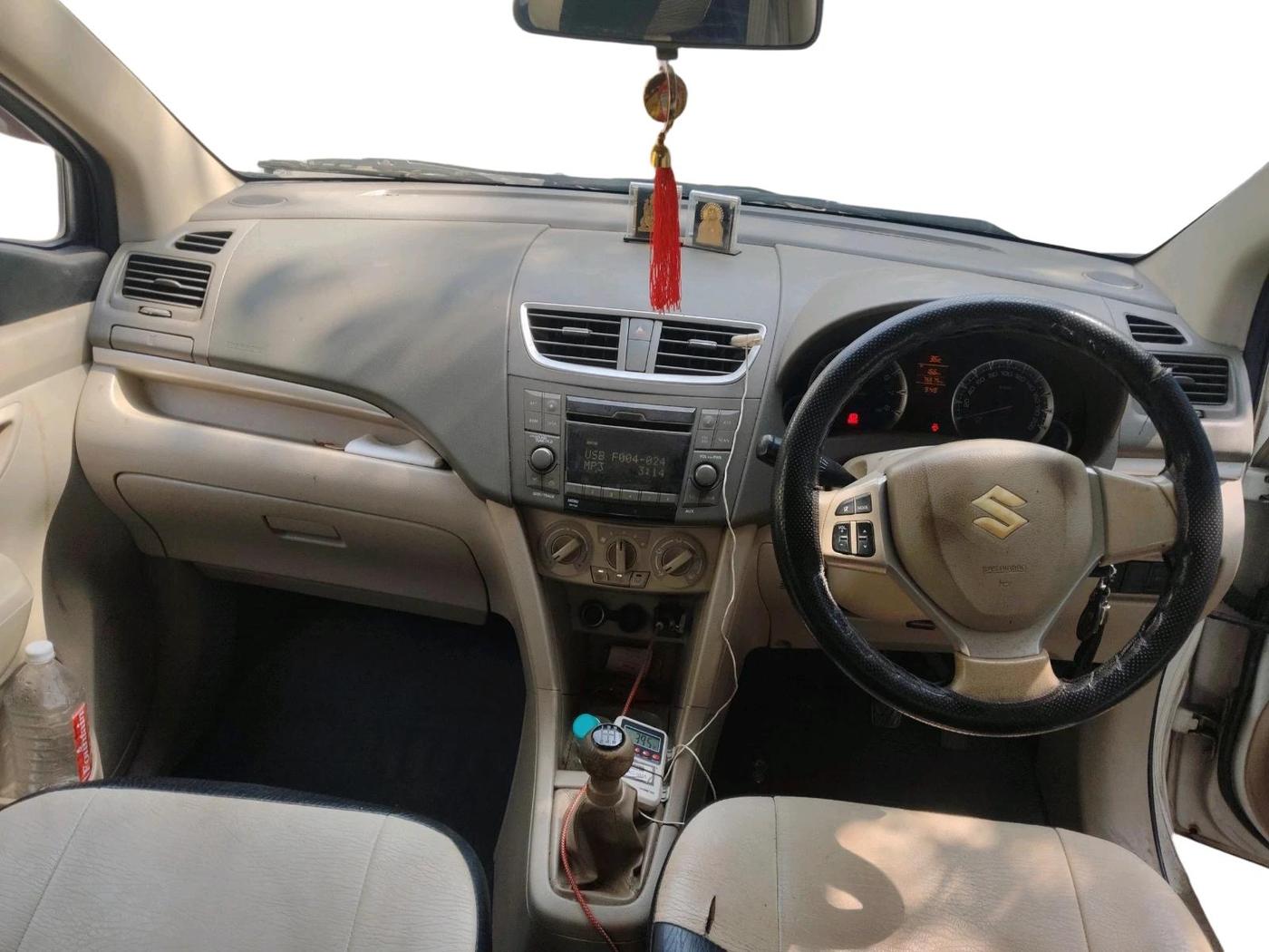 2013 Maruti Ertiga ZXI, Petrol, Manual, 76,800 km, interior